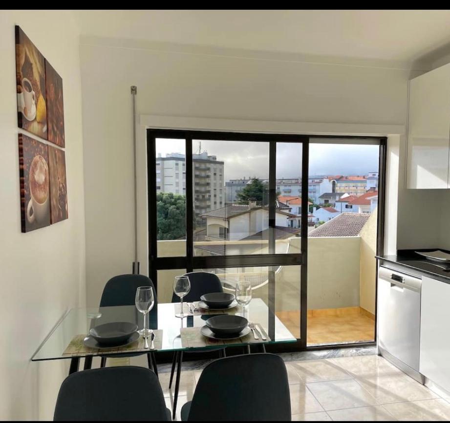 Apartamento Feliz Фигейра да Фош Екстериор снимка